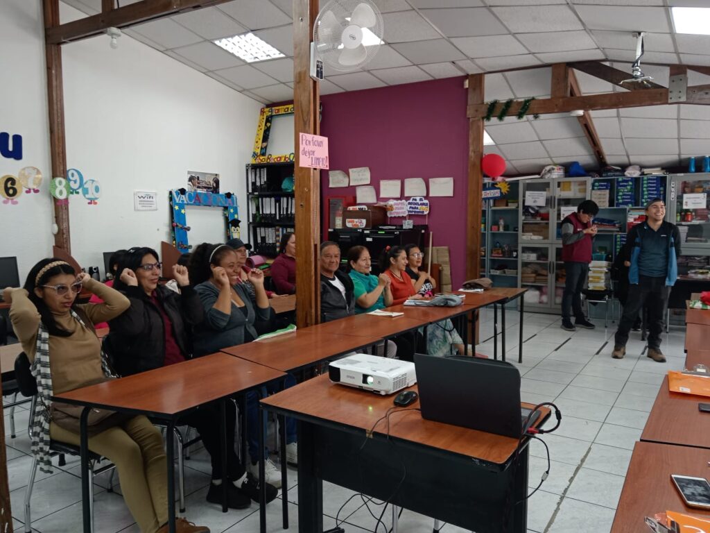 escuela de liderazgo y emprendimiento social - 8